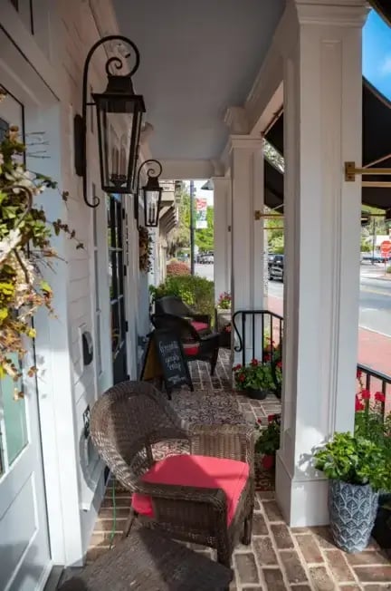 Old Town Bluffton Inn | Exterior